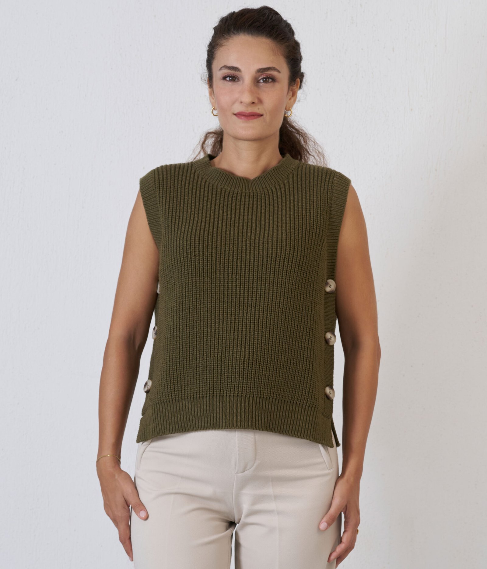 Sleeveless No08 Mask vest